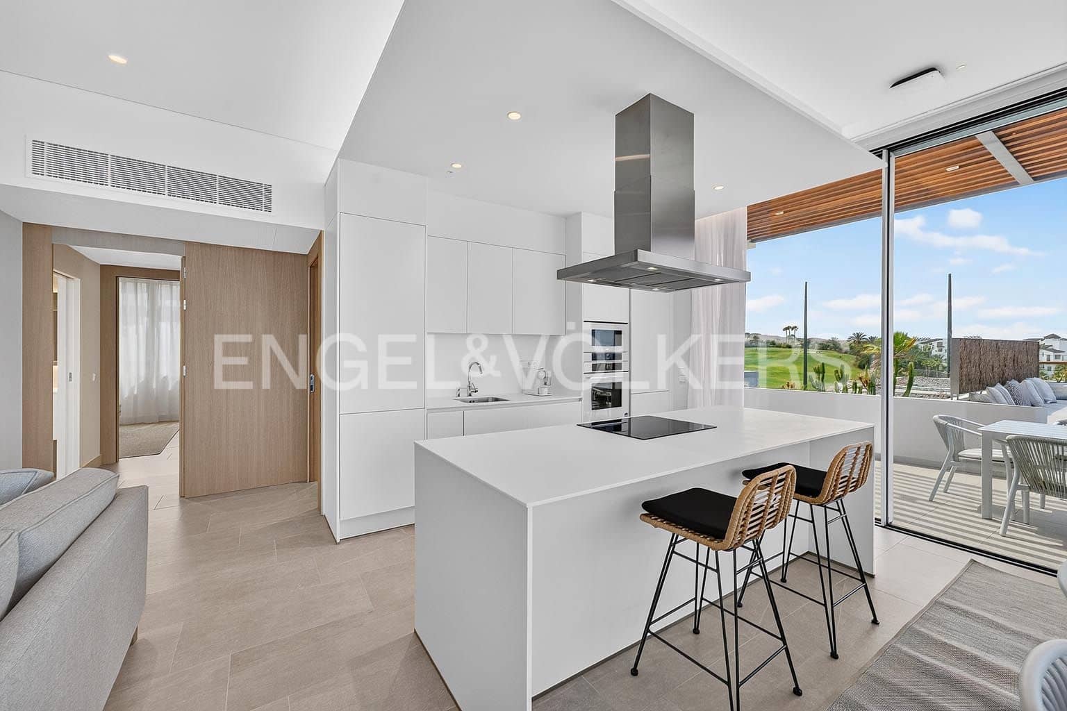 3 bedroom Apartment for sale in Guia de Isora with pool garage - € 1,949,000 (Ref: 9263350)