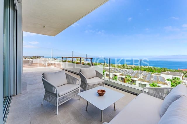 3 chambre Appartement à vendre à Guía de Isora avec piscine garage - 1 949 000 € (Ref: 9263350)