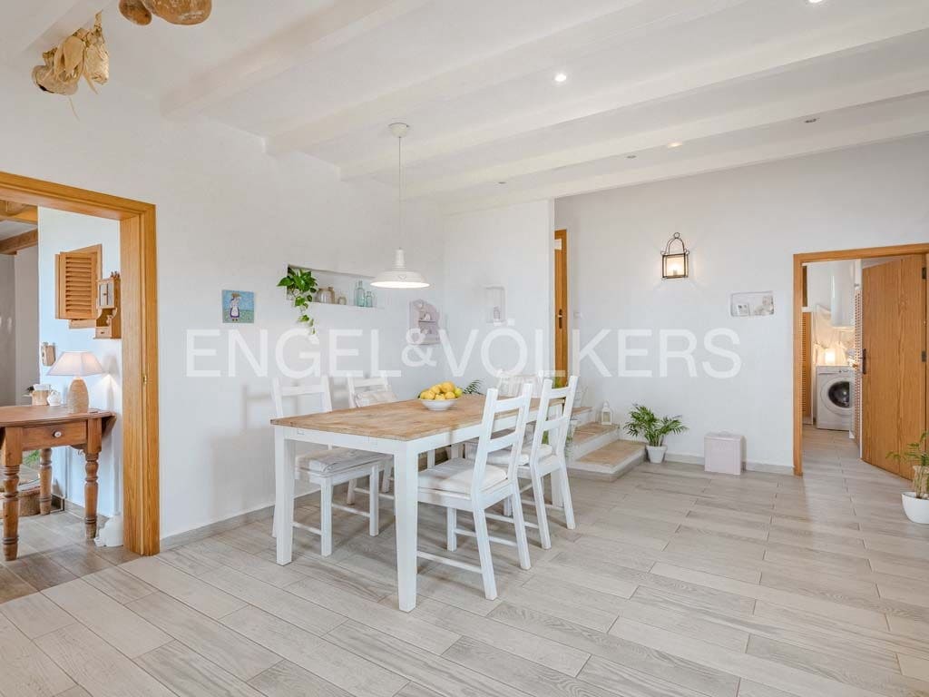 7 sypialnia Willa na sprzedaż w Guia de Isora z basenem - 975 000 € (Ref: 9282613)