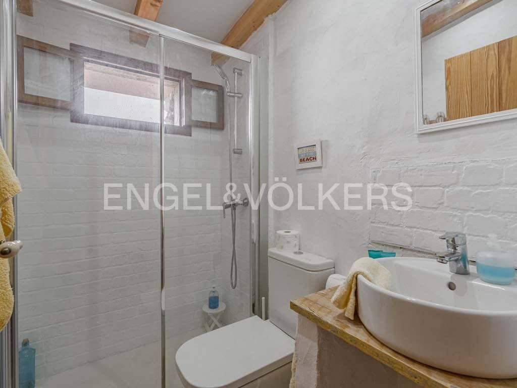 7 sypialnia Willa na sprzedaż w Guia de Isora z basenem - 975 000 € (Ref: 9282613)