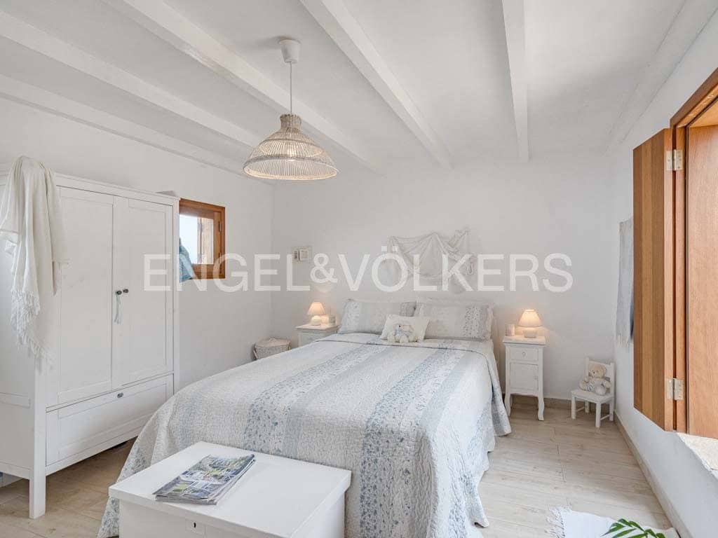 7 sypialnia Willa na sprzedaż w Guia de Isora z basenem - 975 000 € (Ref: 9282613)