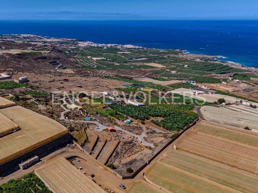 7 sypialnia Willa na sprzedaż w Guia de Isora z basenem - 975 000 € (Ref: 9282613)