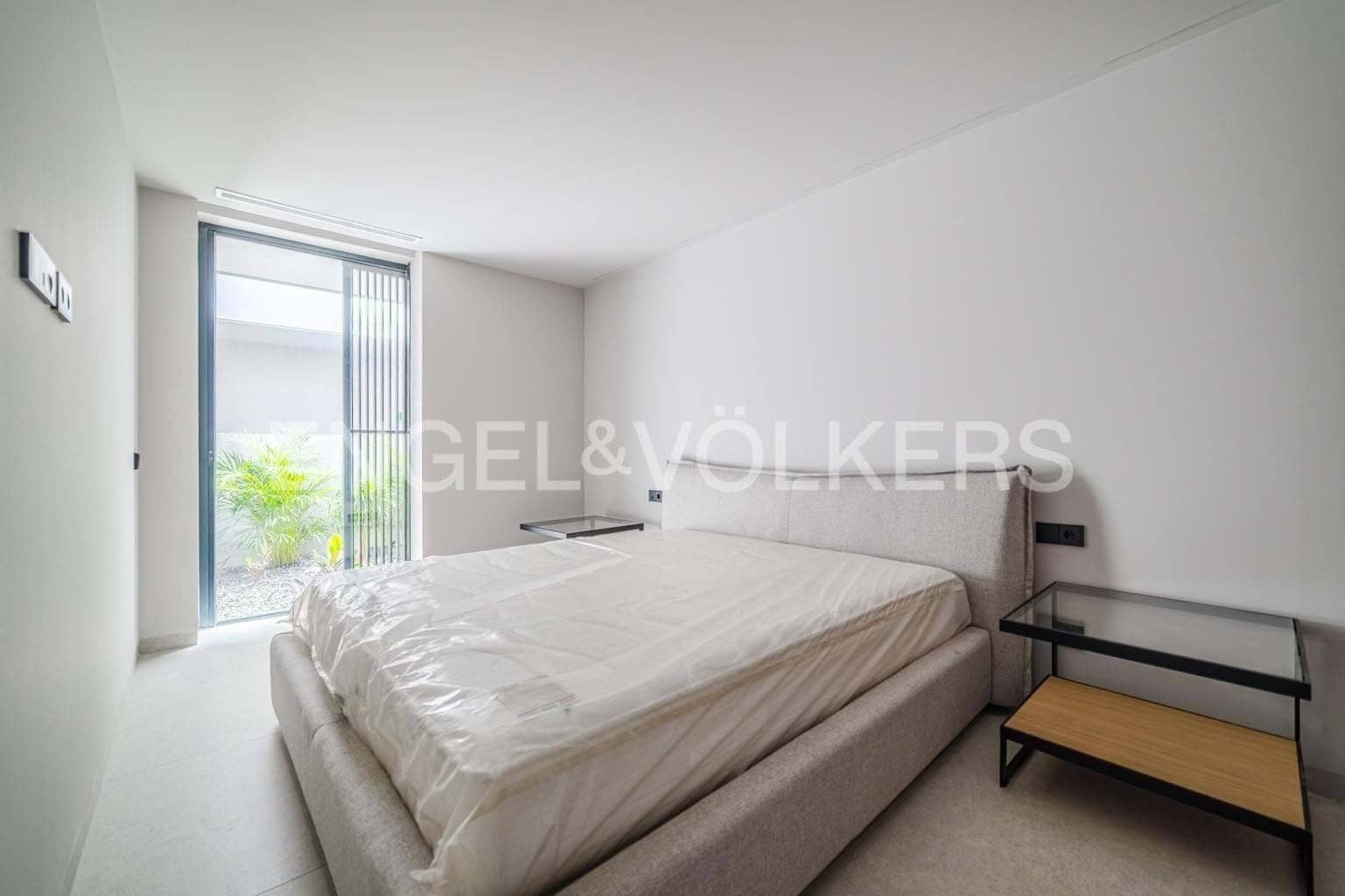 2 soveværelse Lejlighed til salg i Callao Salvaje - € 1.190.000 (Ref: 9288417)