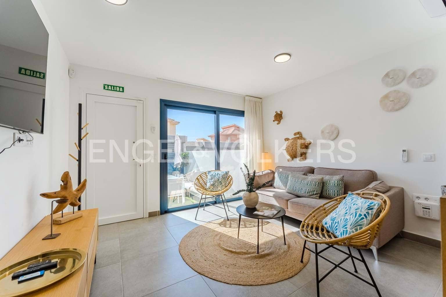 3 soverom Villa til salgs i El Medano med svømmebasseng - € 550 000 (Ref: 9288418)