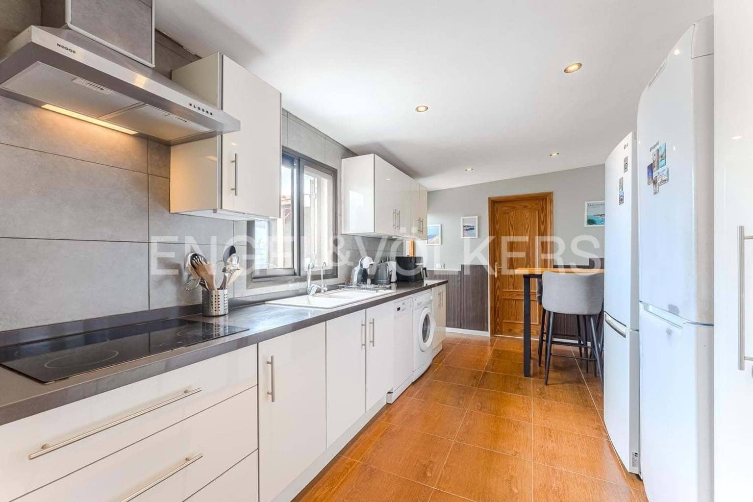 3 quarto Moradia para venda em Granadilla de Abona com piscina - 389 000 € (Ref: 9301540)