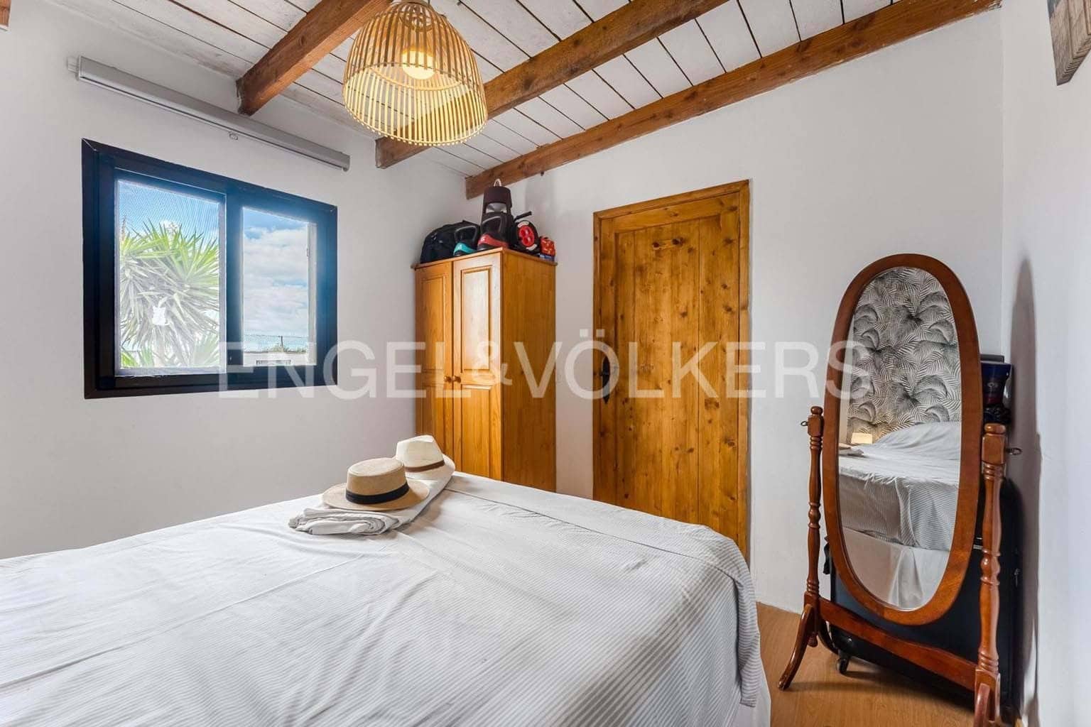 3 quarto Moradia para venda em Granadilla de Abona com piscina - 389 000 € (Ref: 9301540)