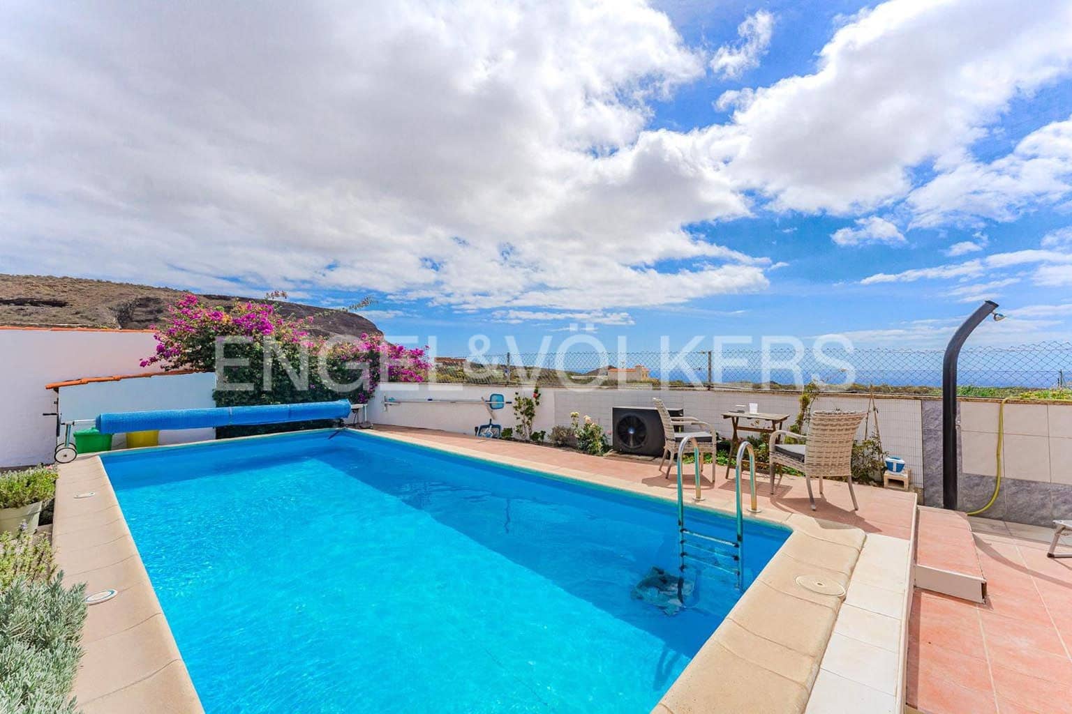 3 quarto Moradia para venda em Granadilla de Abona com piscina - 389 000 € (Ref: 9301540)