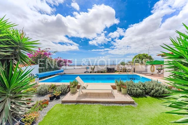 Chalet de 3 habitaciones en Granadilla de Abona en venta con piscina - 389.000 € (Ref: 9301540)