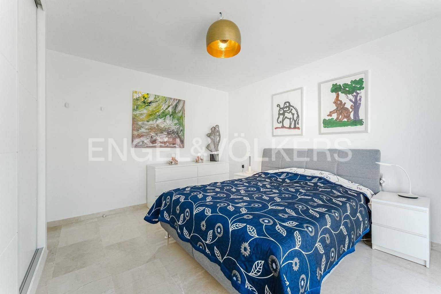 4 soveværelse Villa til salg i La Caleta - € 1.880.000 (Ref: 9301541)