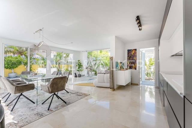 4 sovrum Villa till salu i La Caleta, Valverde - 1 880 000 € (Ref: 9301541)