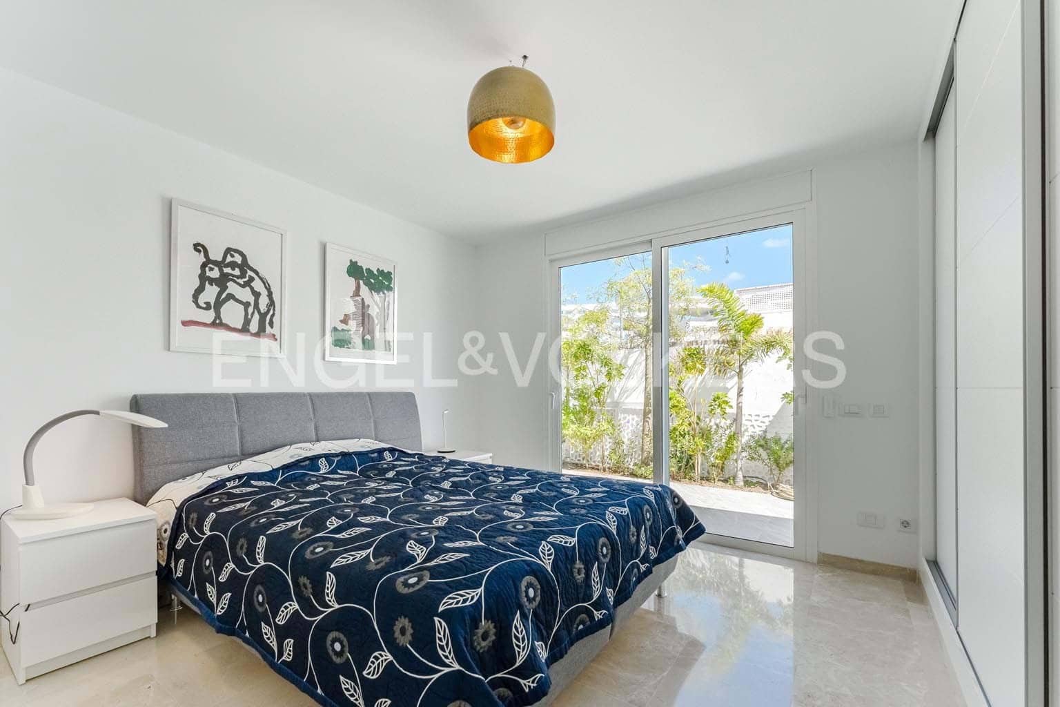 4 soveværelse Villa til salg i La Caleta - € 1.880.000 (Ref: 9301541)