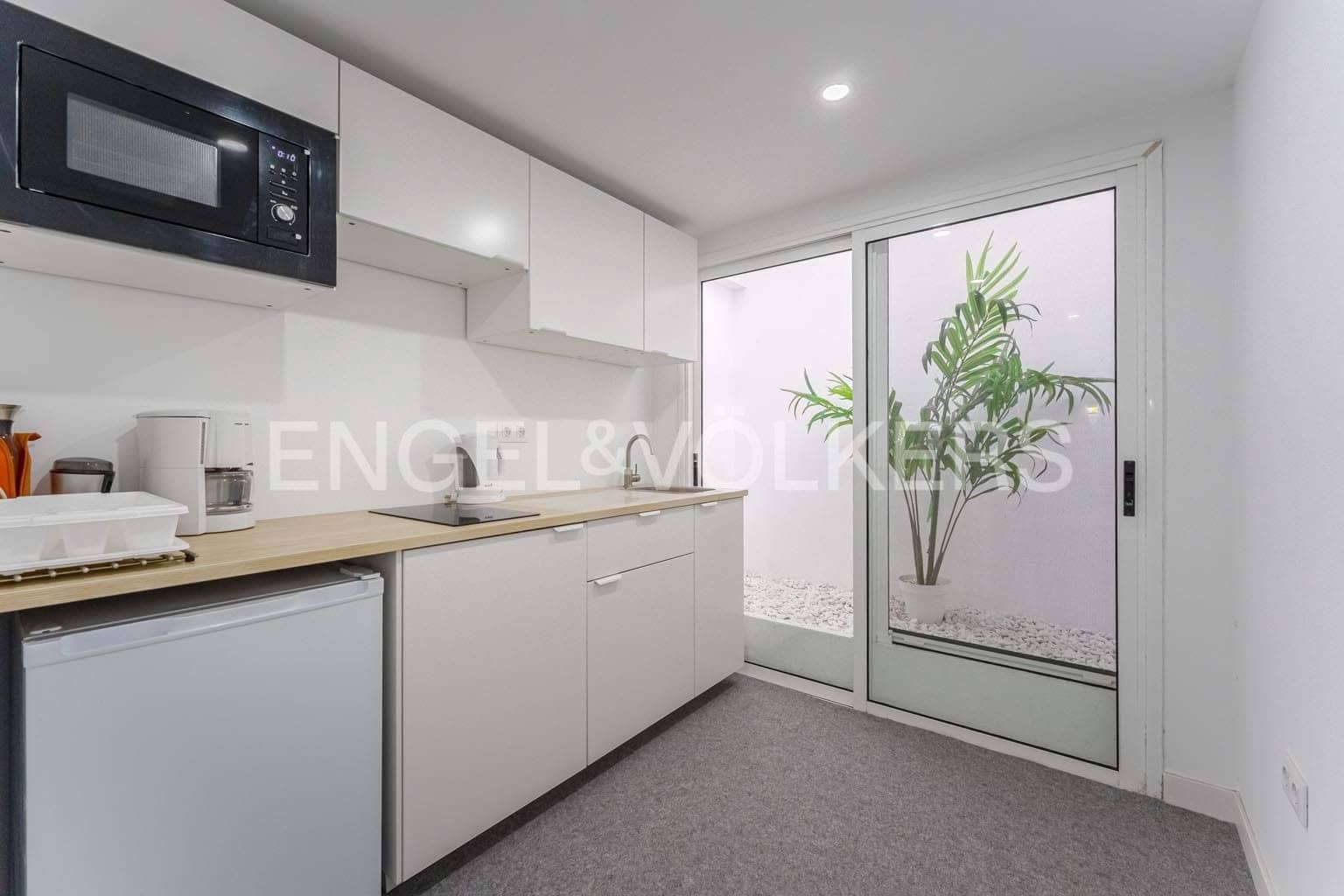 4 soveværelse Villa til salg i La Caleta - € 1.880.000 (Ref: 9301541)