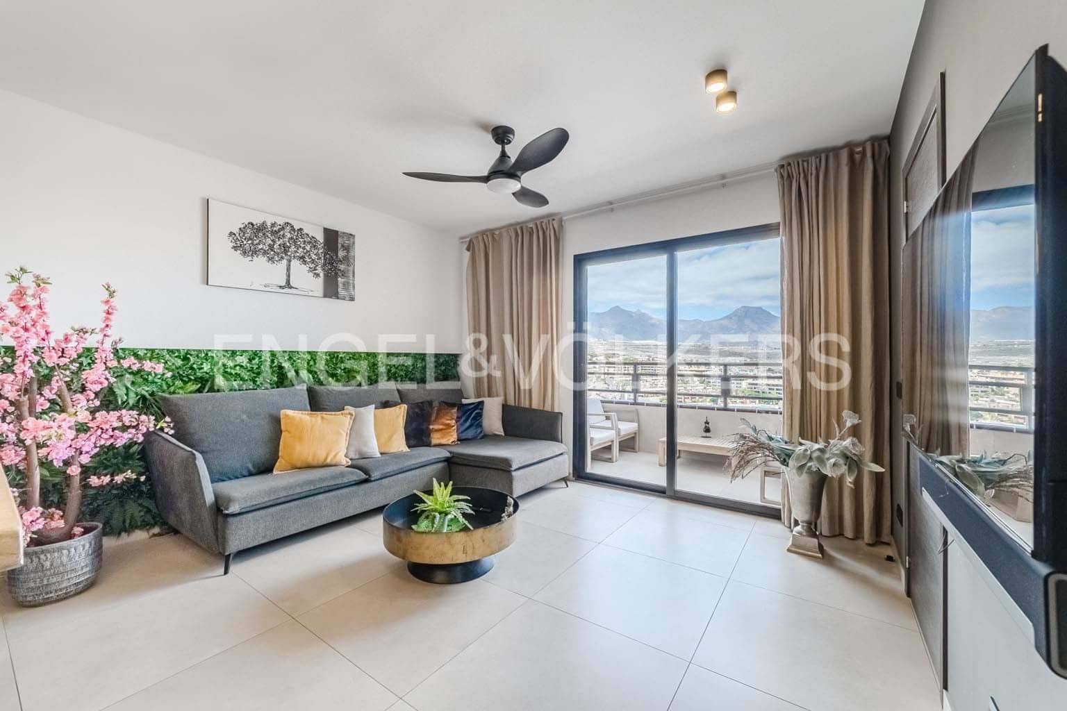 2 soveværelse Lejlighed til salg i Playa Paraiso med swimmingpool - € 350.000 (Ref: 9311560)