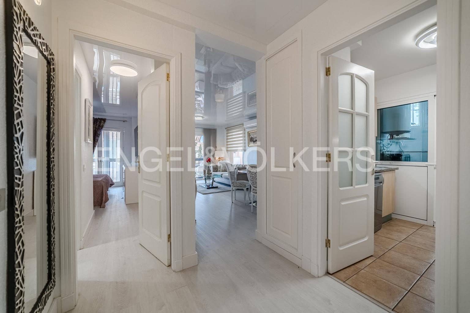 3 soveværelse Lejlighed til salg i El Madronal med swimmingpool - € 499.000 (Ref: 9325640)