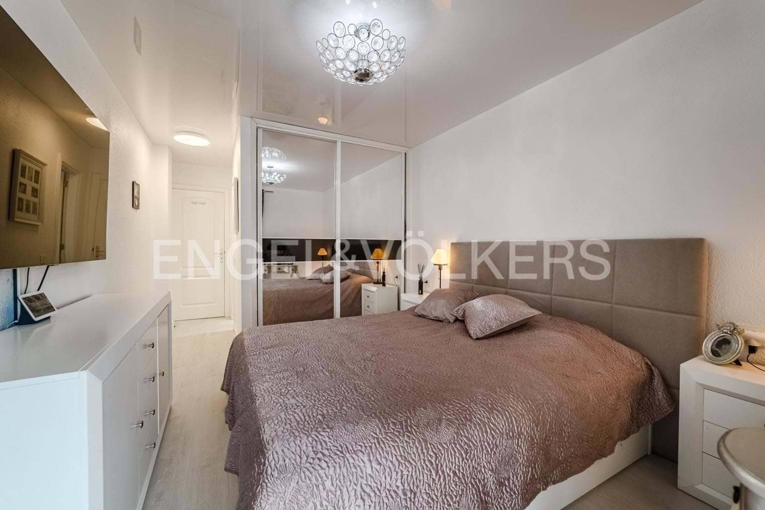 3 soveværelse Lejlighed til salg i El Madronal med swimmingpool - € 499.000 (Ref: 9325640)