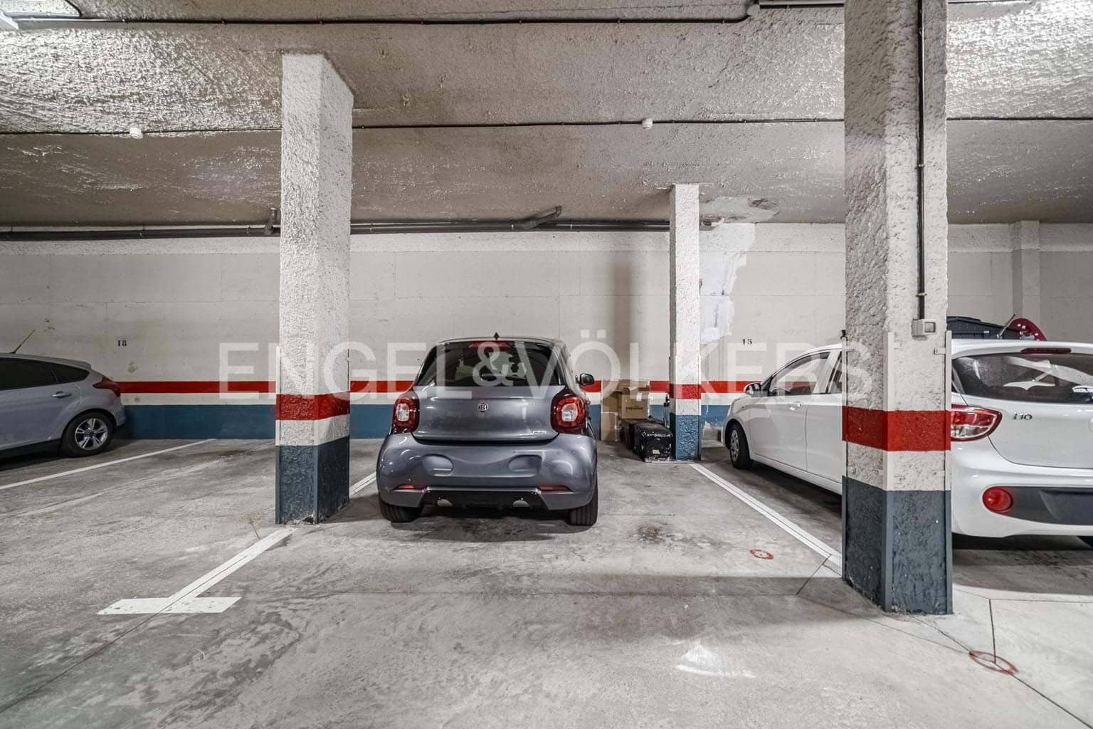 3 soveværelse Lejlighed til salg i El Madronal med swimmingpool - € 499.000 (Ref: 9325640)