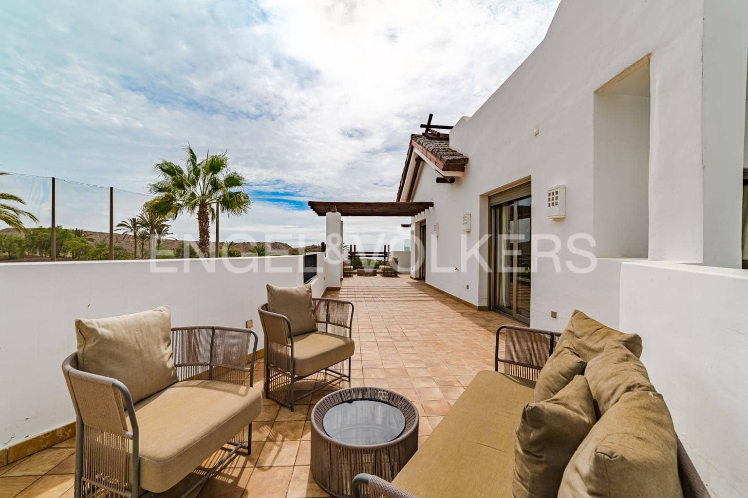 3 sovrum Lägenhet till salu i Guia de Isora med pool - 1 770 000 € (Ref: 9336933)