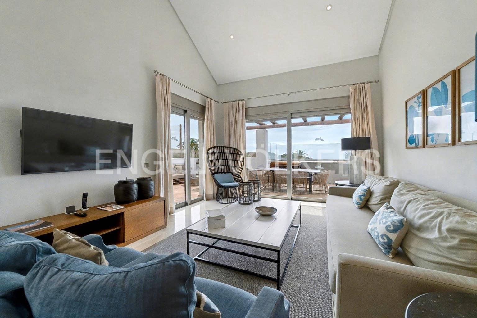 3 sovrum Lägenhet till salu i Guia de Isora med pool - 1 770 000 € (Ref: 9336933)