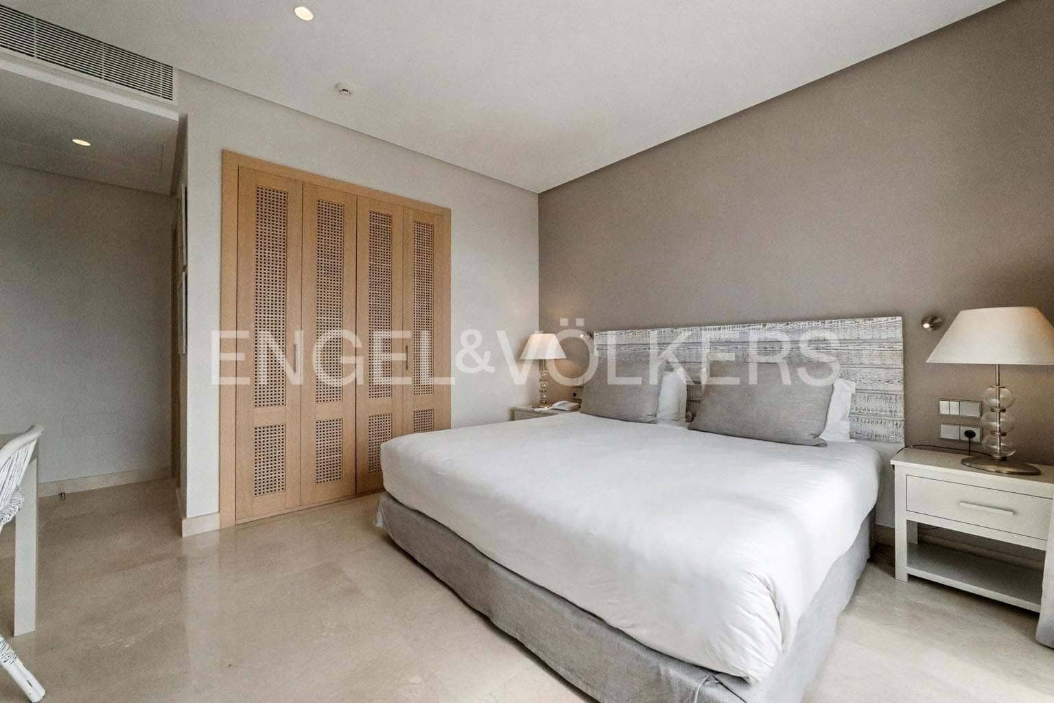 3 sovrum Lägenhet till salu i Guia de Isora med pool - 1 770 000 € (Ref: 9336933)