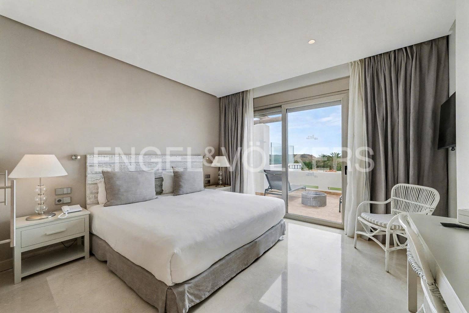 3 sovrum Lägenhet till salu i Guia de Isora med pool - 1 770 000 € (Ref: 9336933)