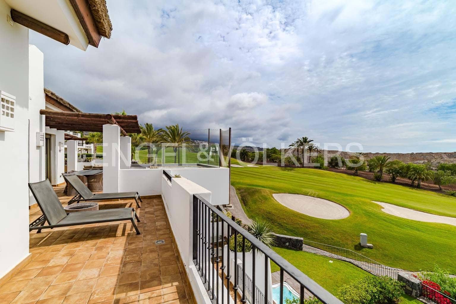 3 sovrum Lägenhet till salu i Guia de Isora med pool - 1 770 000 € (Ref: 9336933)