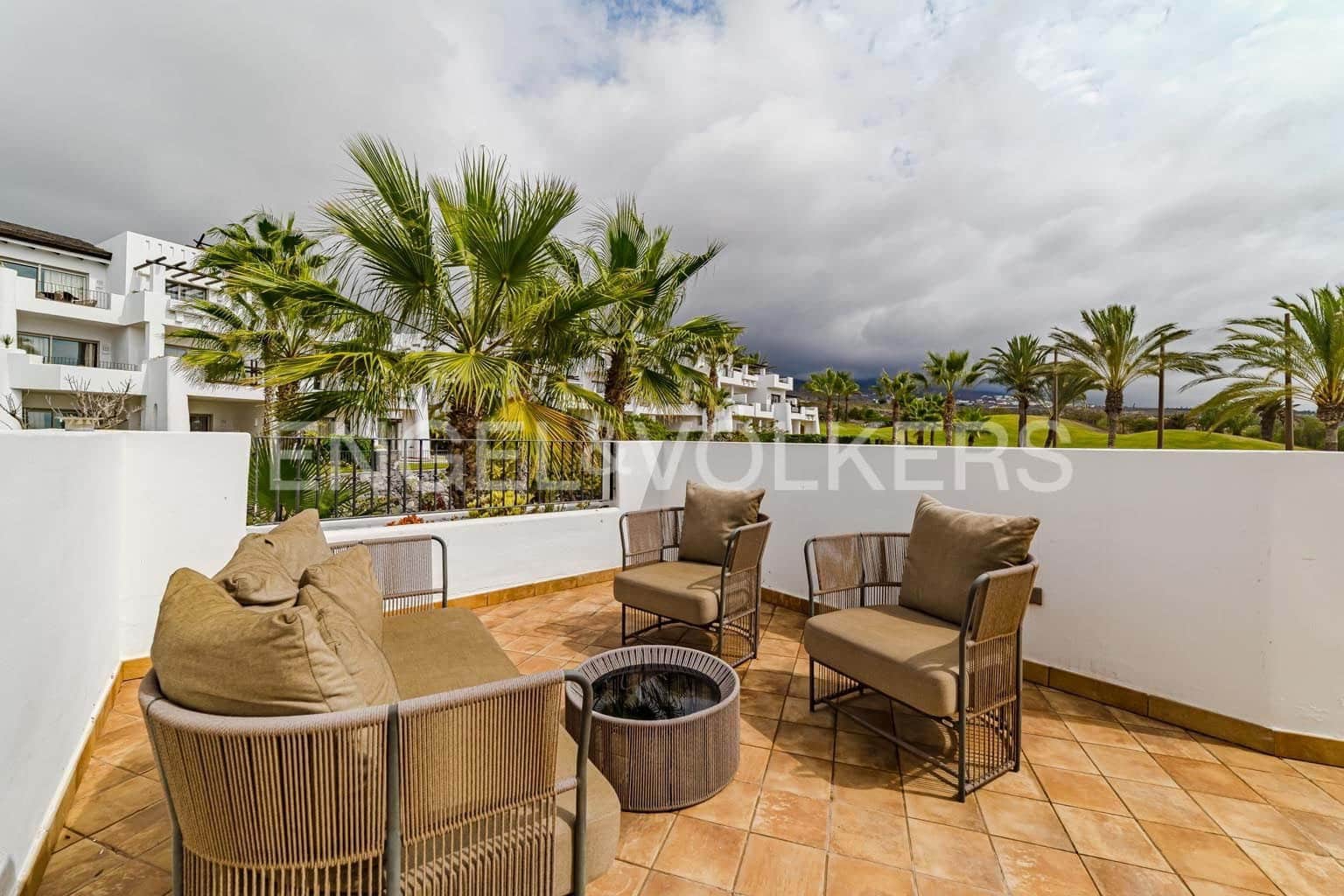 3 sovrum Lägenhet till salu i Guia de Isora med pool - 1 770 000 € (Ref: 9336933)