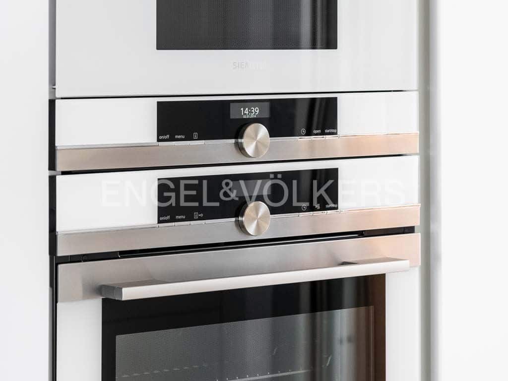 3 bedroom Apartment for sale in Alcala with pool - € 1,686,000 (Ref: 9339199)