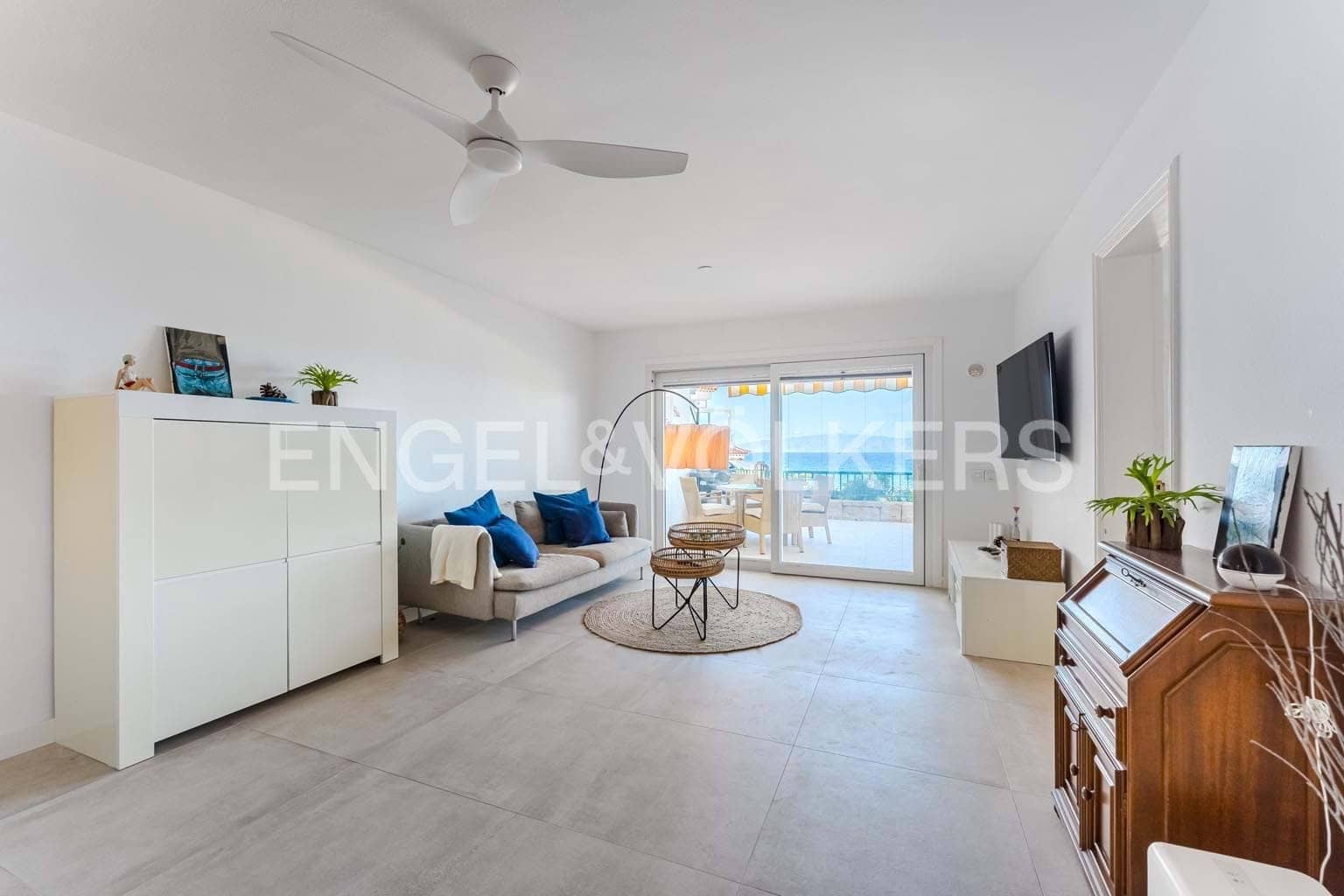 2 sovrum Lägenhet till salu i Guia de Isora med pool - 630 000 € (Ref: 9360481)