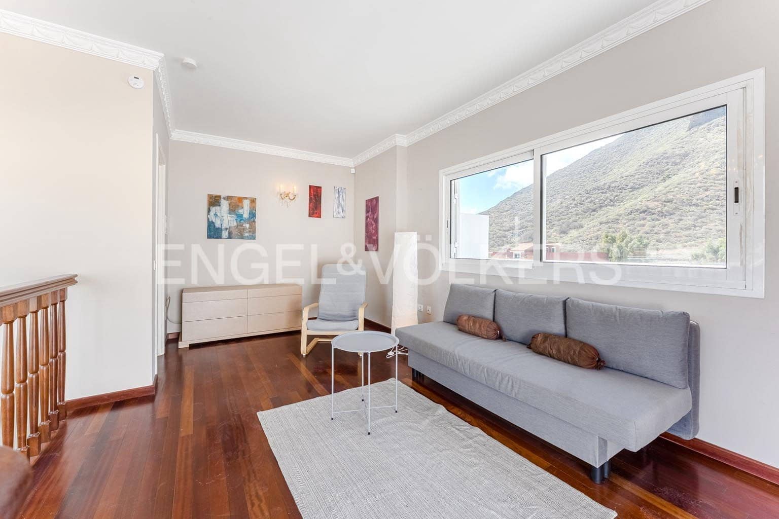 6 bedroom Villa for sale in Santiago del Teide with garage - € 690,000 (Ref: 9362826)