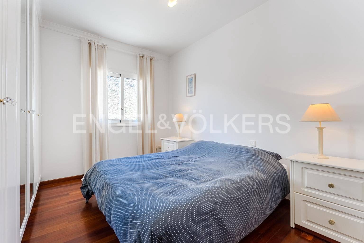 6 bedroom Villa for sale in Santiago del Teide with garage - € 690,000 (Ref: 9362826)