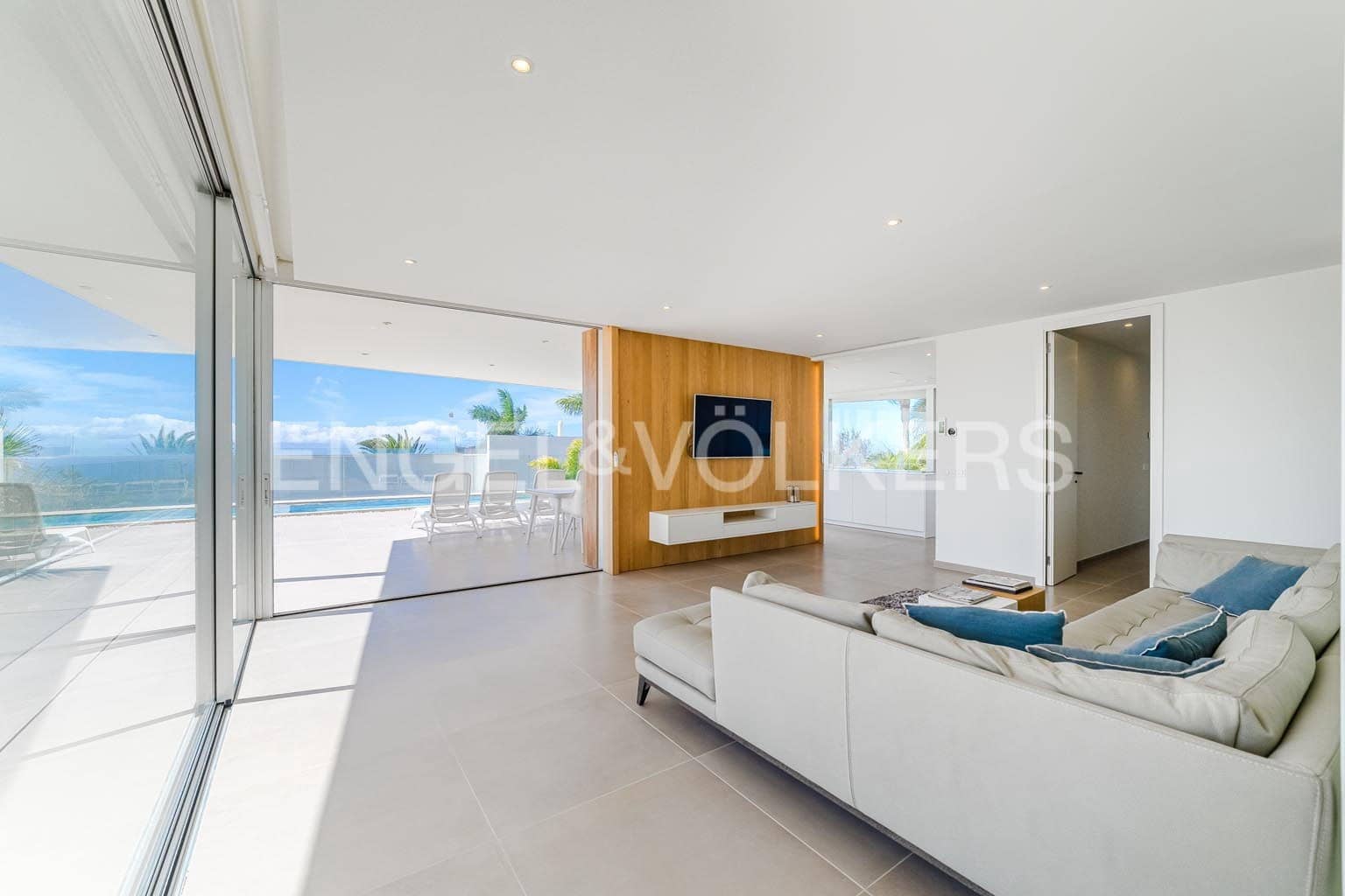 5 camera da letto Villa in vendita in Playa San Juan con piscina garage - 3.500.000 € (Rif: 9362827)