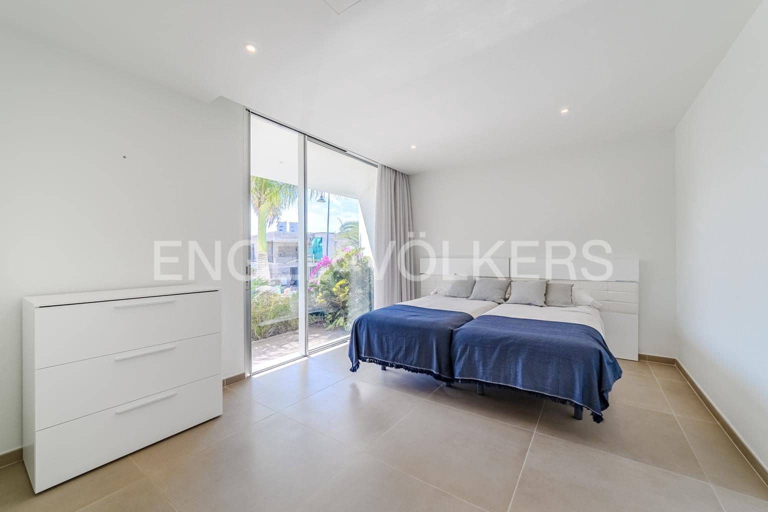 5 camera da letto Villa in vendita in Playa San Juan con piscina garage - 3.500.000 € (Rif: 9362827)