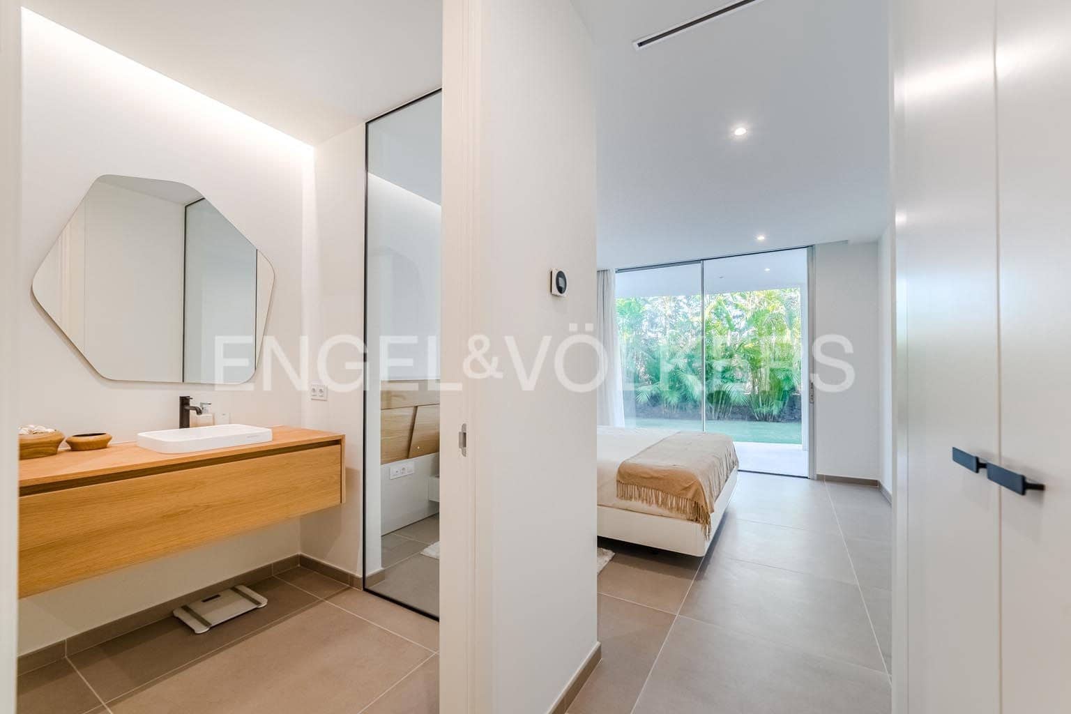 5 camera da letto Villa in vendita in Playa San Juan con piscina garage - 3.500.000 € (Rif: 9362827)