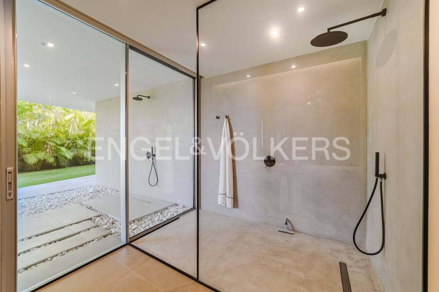 5 camera da letto Villa in vendita in Playa San Juan con piscina garage - 3.500.000 € (Rif: 9362827)