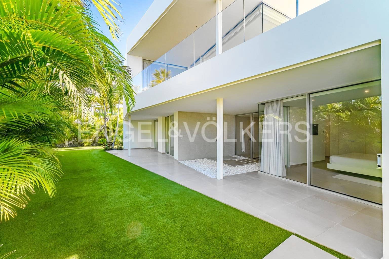 5 camera da letto Villa in vendita in Playa San Juan con piscina garage - 3.500.000 € (Rif: 9362827)