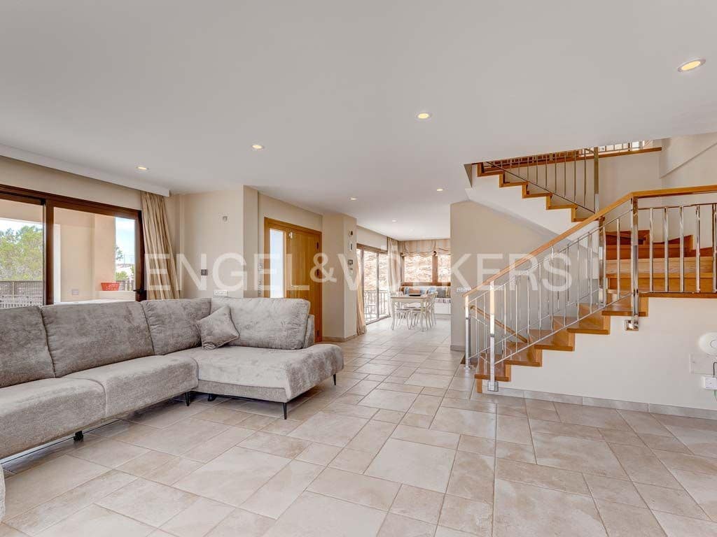 Chalet de 5 habitaciones en La Tejita en venta con piscina garaje - 1.690.000 € (Ref: 9372175)