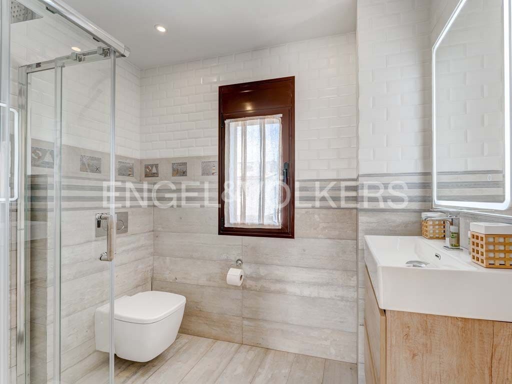 Chalet de 5 habitaciones en La Tejita en venta con piscina garaje - 1.690.000 € (Ref: 9372175)