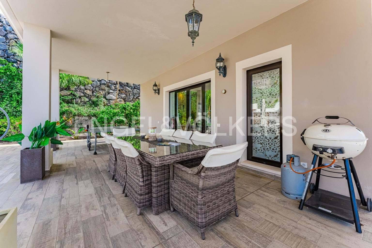 3 soverom Villa til salgs i Costa Adeje med svømmebasseng - € 1 490 000 (Ref: 9379455)