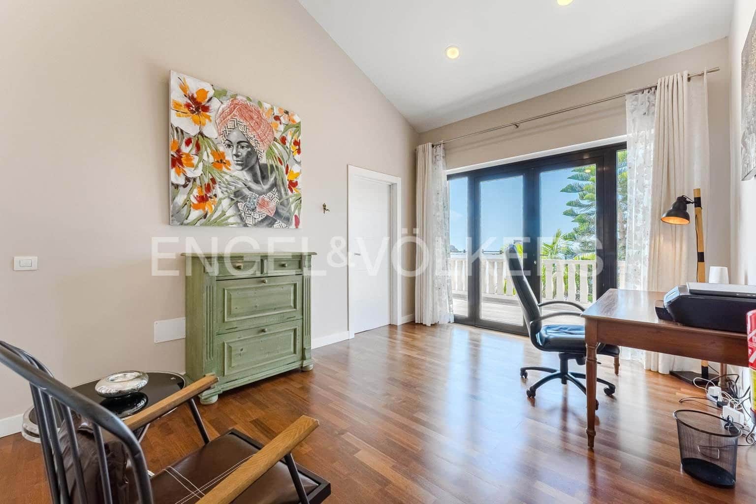 3 soverom Villa til salgs i Costa Adeje med svømmebasseng - € 1 490 000 (Ref: 9379455)