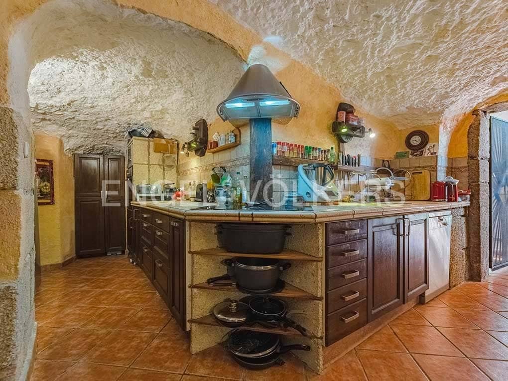 6 soveværelse Villa til salg i Arico - € 870.000 (Ref: 9409769)