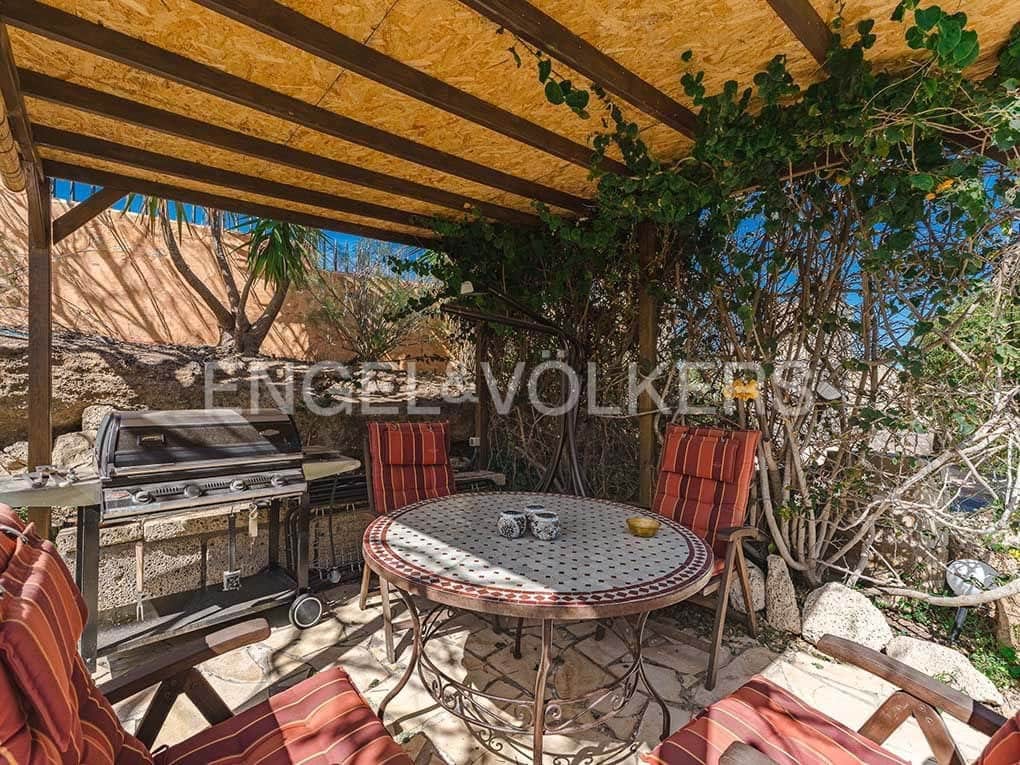 6 soveværelse Villa til salg i Arico - € 870.000 (Ref: 9409769)