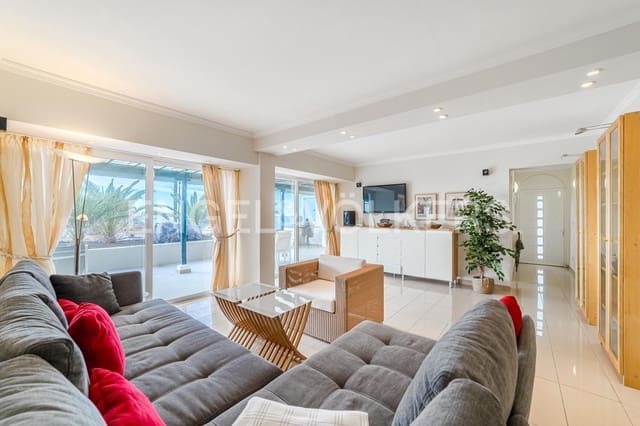 2 soverom Leilighet til salgs i Amarilla Golf, San Miguel de Abona med svømmebasseng - € 590 000 (Ref: 9421506)