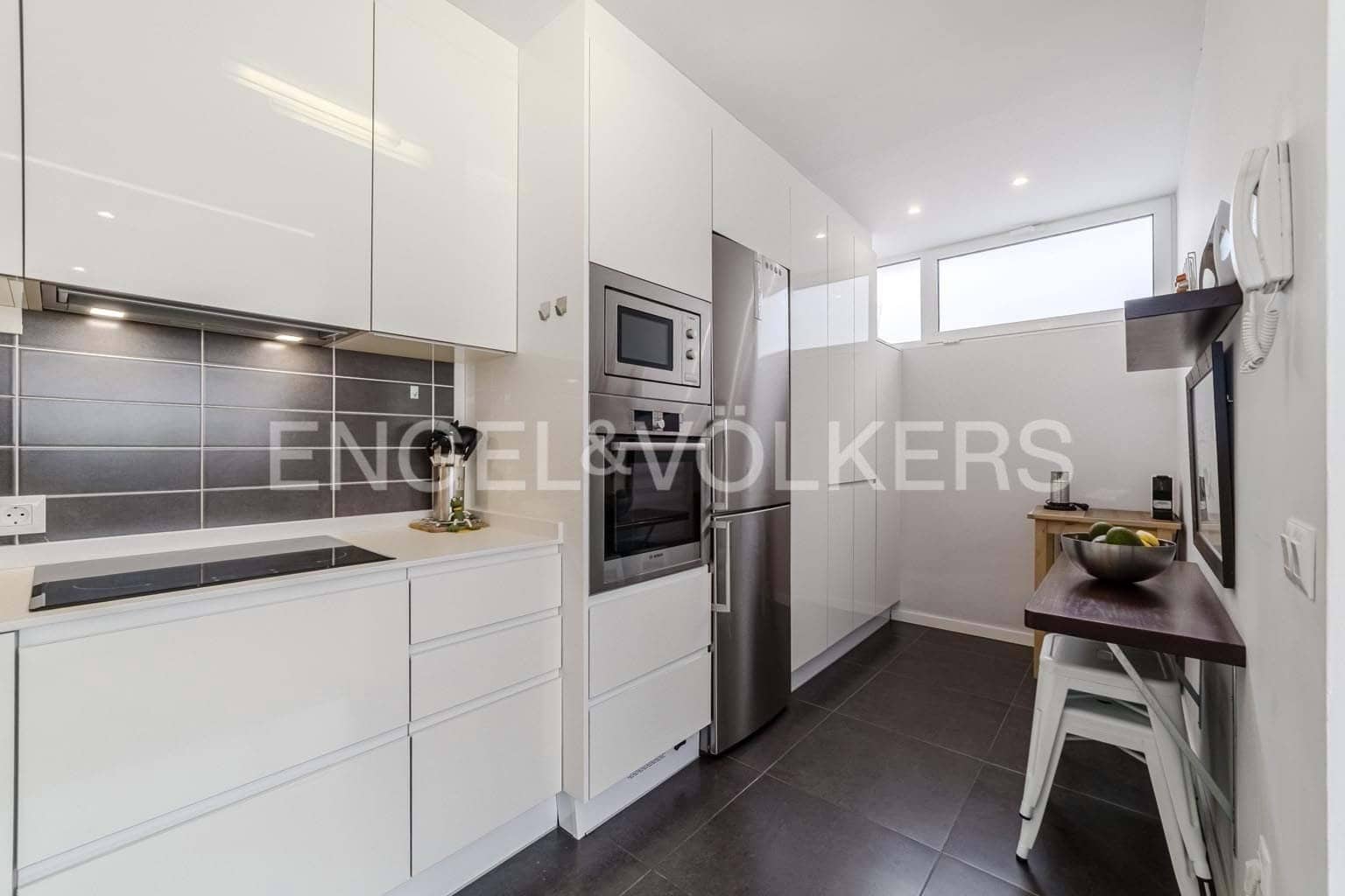 3 bedroom Villa for sale in San Eugenio with pool garage - € 870,000 (Ref: 9444500)