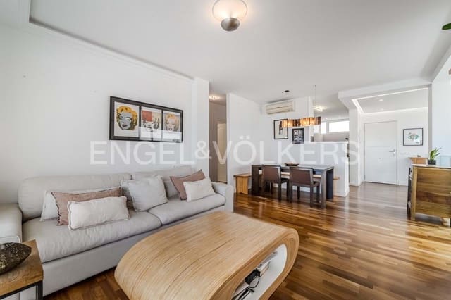 3 camera da letto Villa in vendita in San Eugenio, Adeje con piscina garage - 870.000 € (Rif: 9444500)