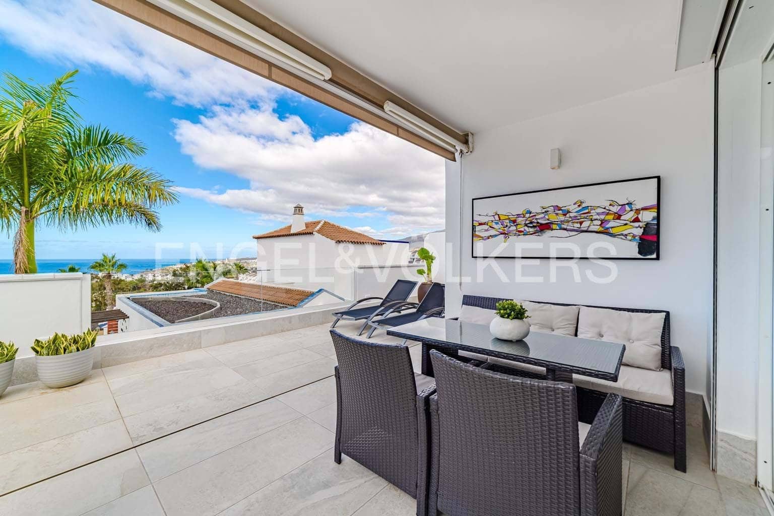 3 bedroom Villa for sale in San Eugenio with pool garage - € 870,000 (Ref: 9444500)