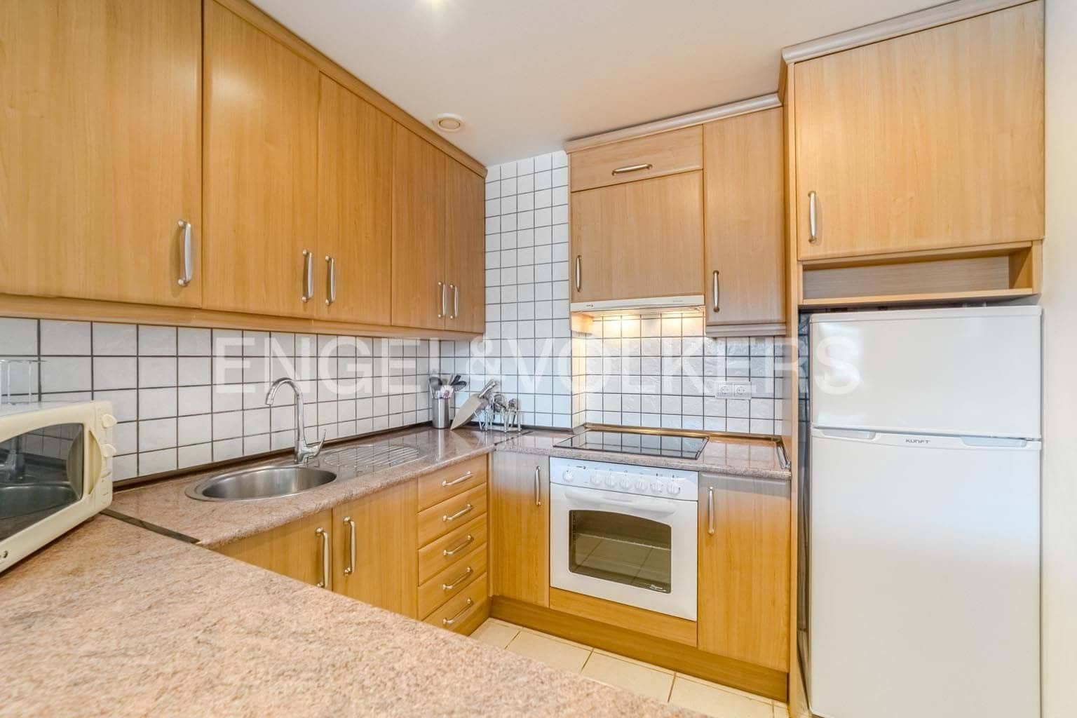 2 Zimmer Apartment zu verkaufen in Puerto Santiago mit Pool - 299.000 € (Ref: 9454737)