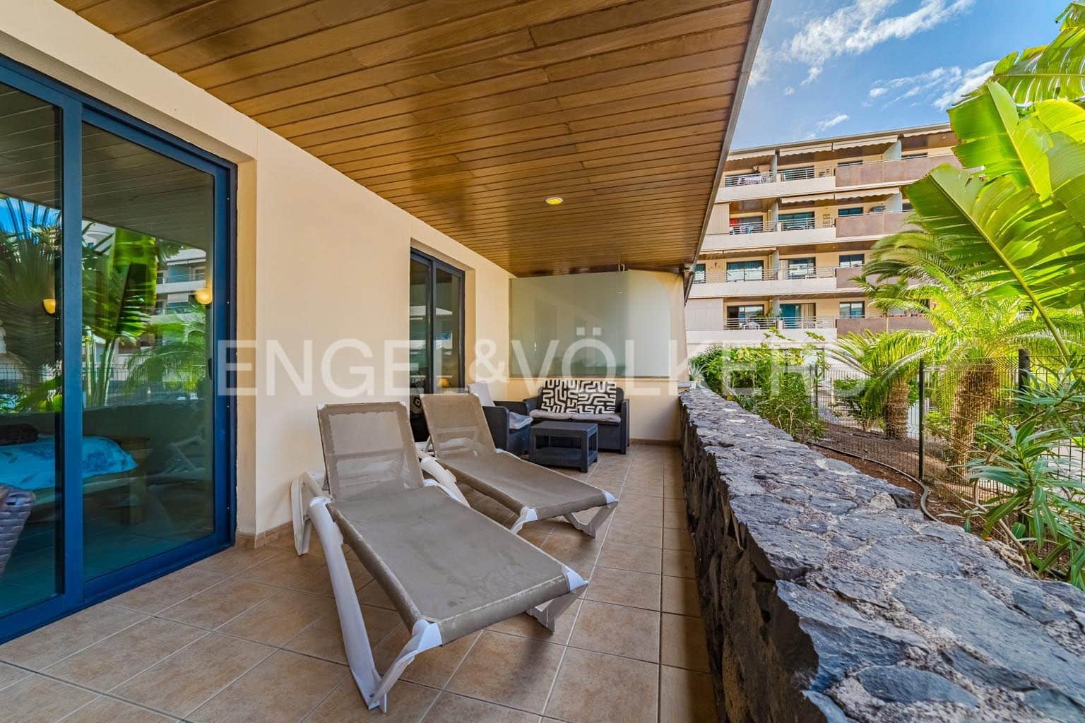 2 Zimmer Apartment zu verkaufen in Puerto Santiago mit Pool - 299.000 € (Ref: 9454737)