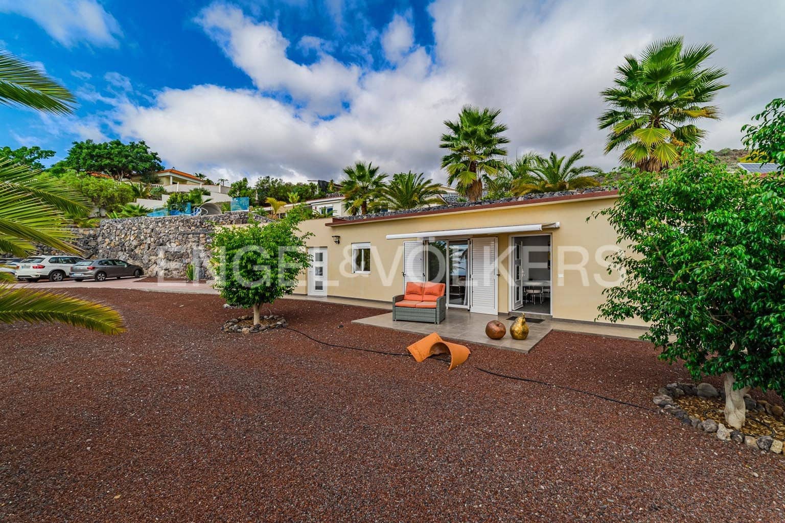 3 slaapkamer Villa te koop in Guia de Isora met zwembad garage - € 1.320.000 (Ref: 9454738)