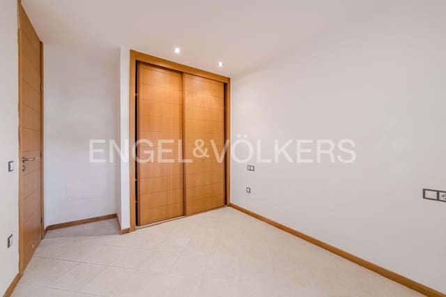 3 sypialnia Apartament na sprzedaż w Playa Paraiso, Adeje z basenem - 479 000 € (Ref: 9459474)