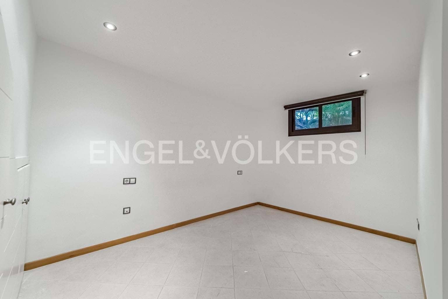 3 sypialnia Apartament na sprzedaż w Playa Paraiso z basenem - 479 000 € (Ref: 9459474)